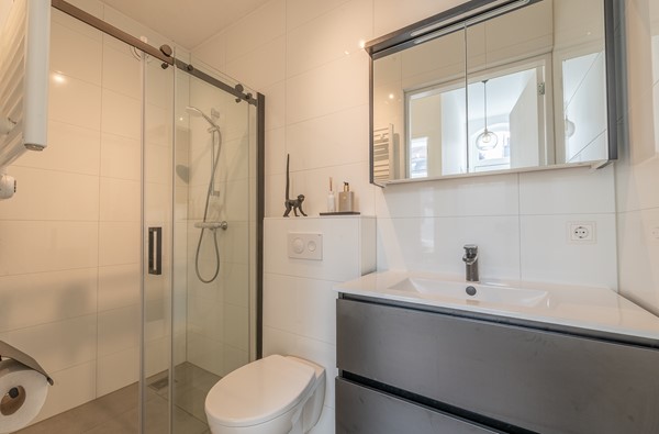 Medium property photo - Langestraat 96B, 1506 XJ Zaandam